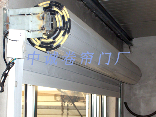 卷帘门